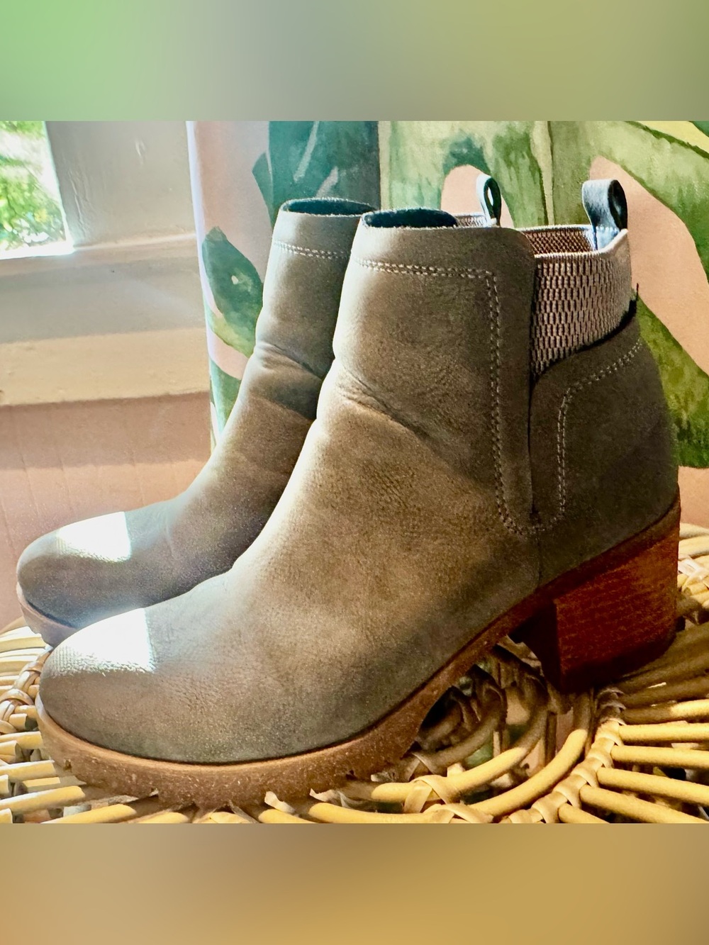 Kork-Ease Women’s Gray Ankle Booties - Classic Slip-On Style size 9.5